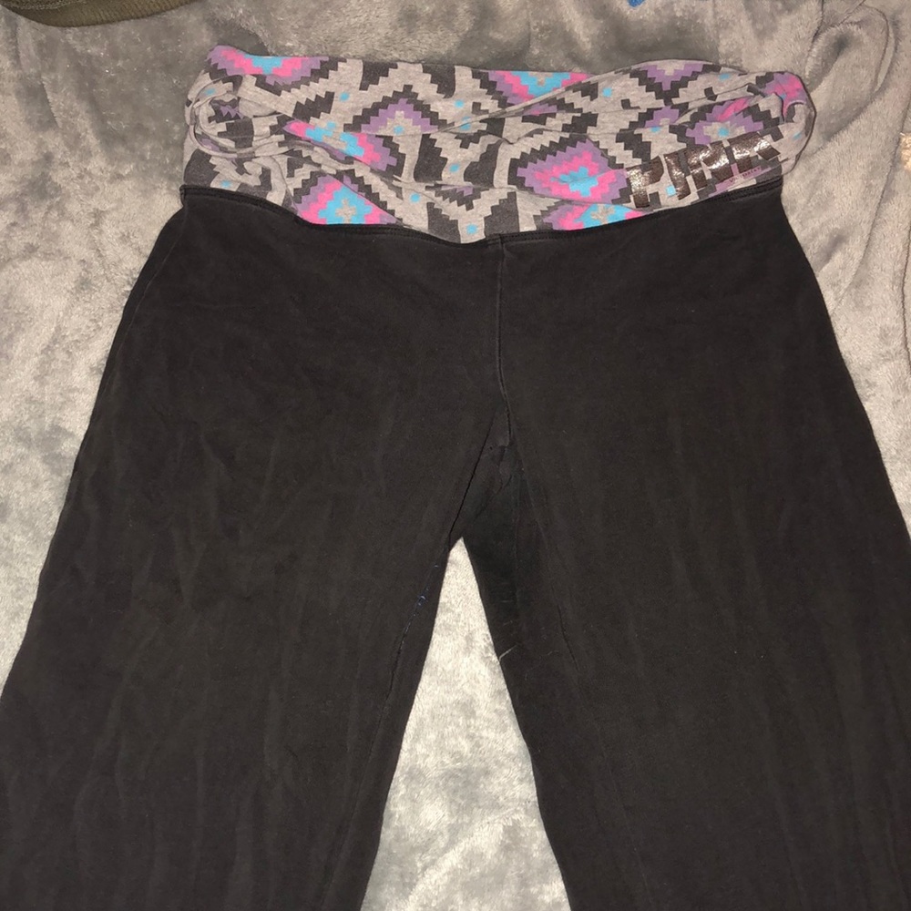 Victoria’s Secret yoga pants